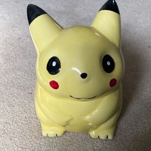 Vintage 1990s Pokémon Pikachu Ceramic Bank